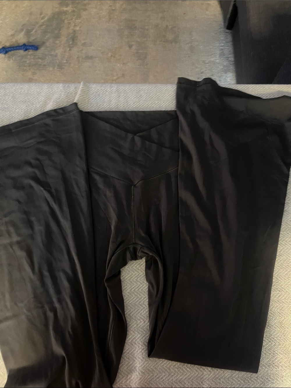 aerie Black High-Waist Wide-Leg Pants